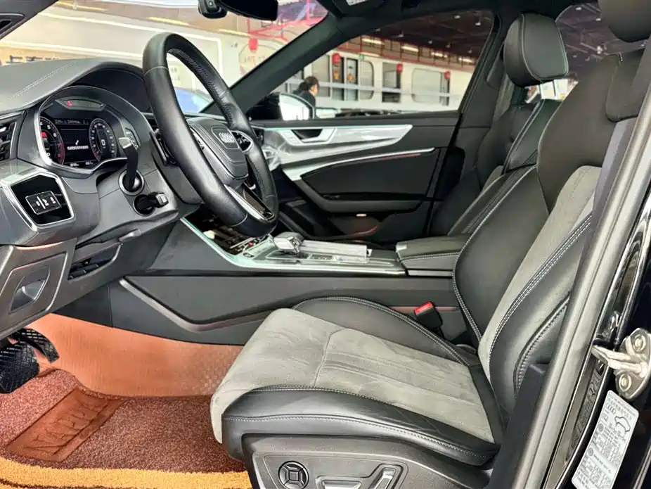 Audi Audi A6L 2023 Facelift 45 TFSI Zhenxuan Dynamic Edition 2023 - thumbnail 17