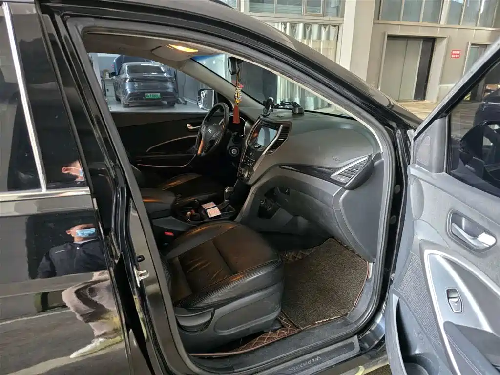 Hyundai Hyundai Santa Fe 2013 2.4L Auto FWD Comfort 2013 - thumbnail 6