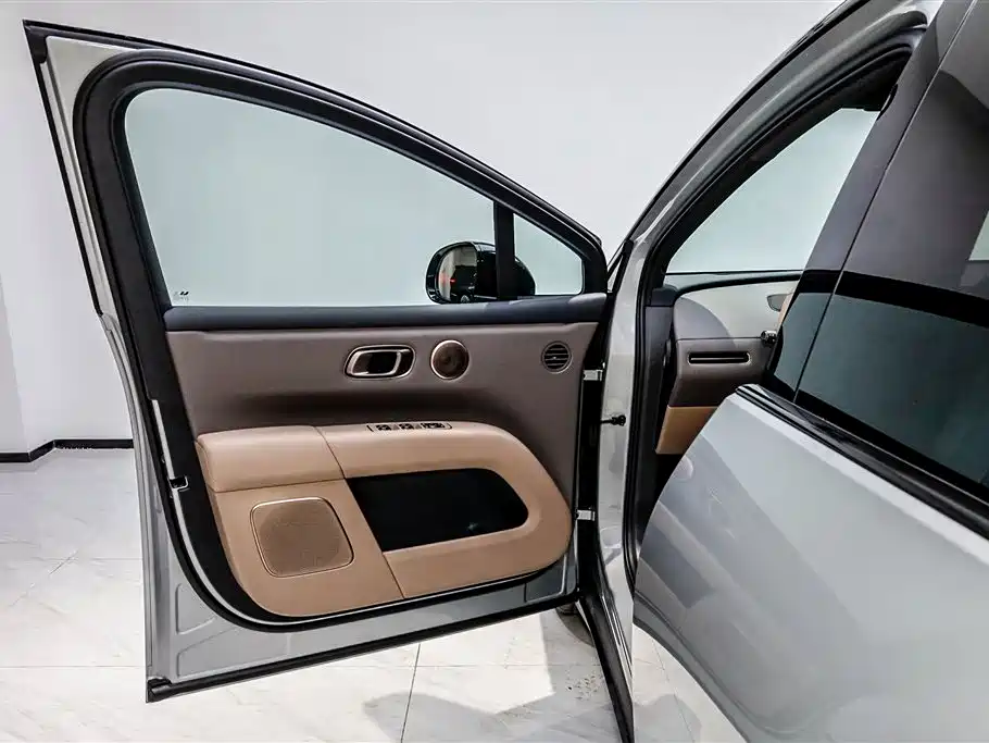 Li Auto Li Auto i6 2025 RWD Standard Edition 2025 - thumbnail 15