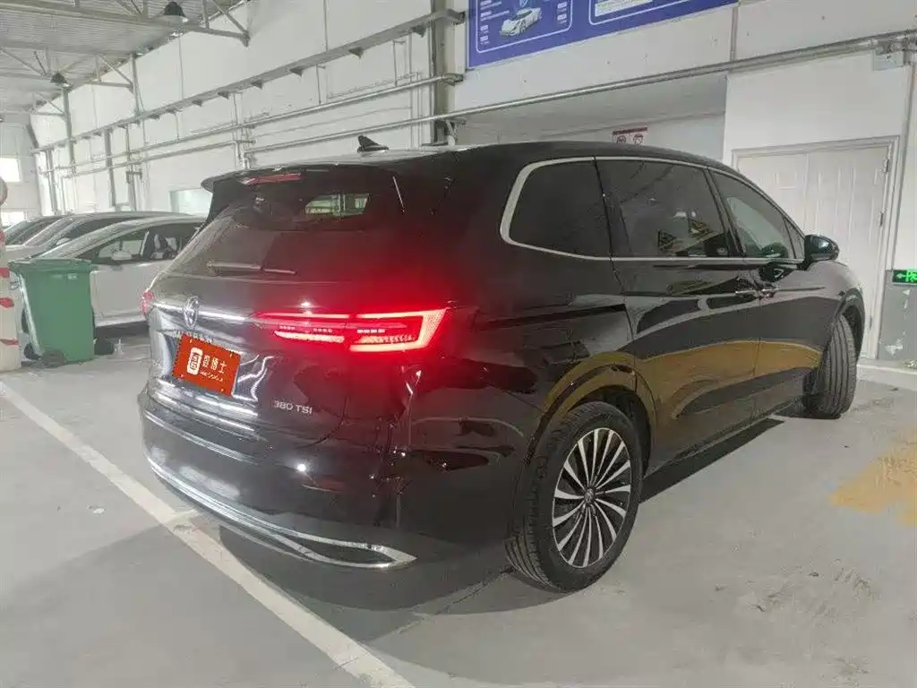 Volkswagen Viloran 2023 380TSI Prestige Edition 2024 - thumbnail 4