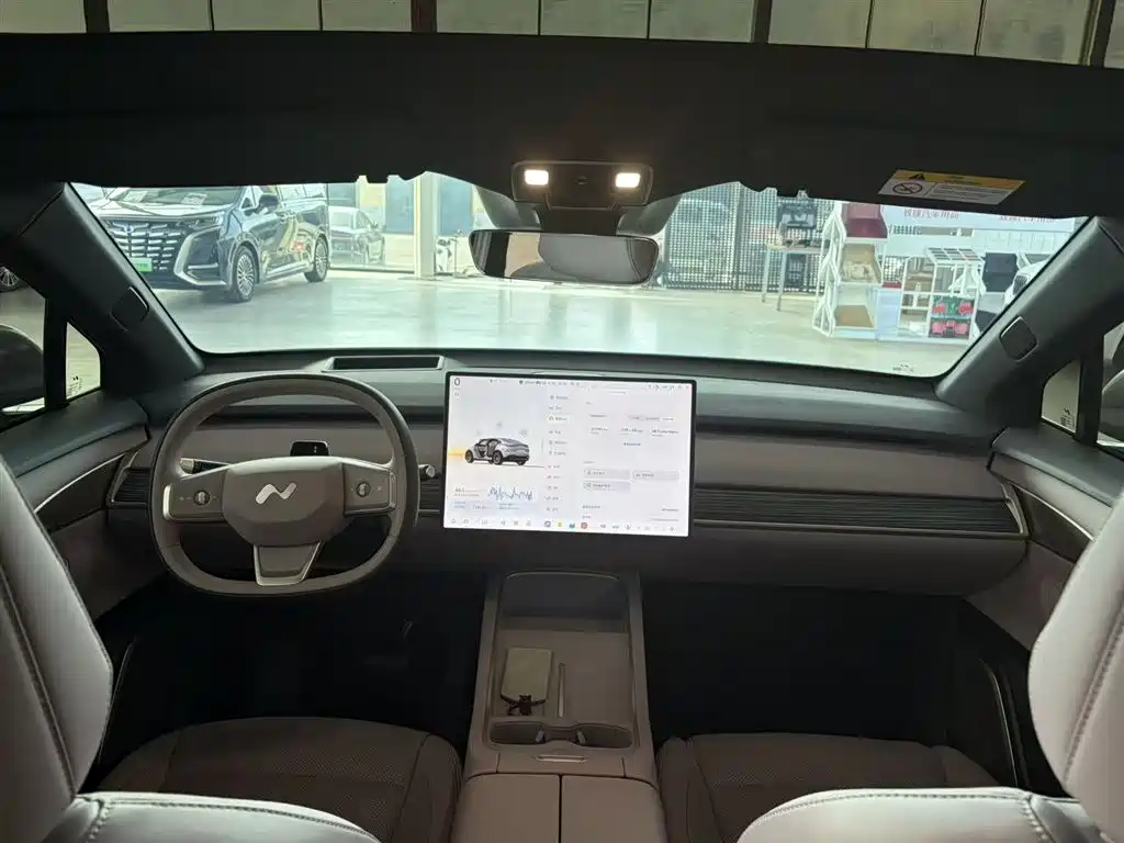 Onvo Onvo L60 2024 60kWh RWD 2025 - thumbnail 8