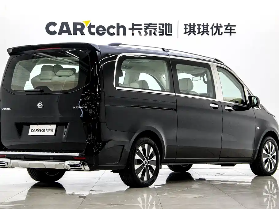 Mercedes-Benz Mercedes-Benz Vito 2023 2.0T Elite Edition 7-Seater 2024 - thumbnail 2