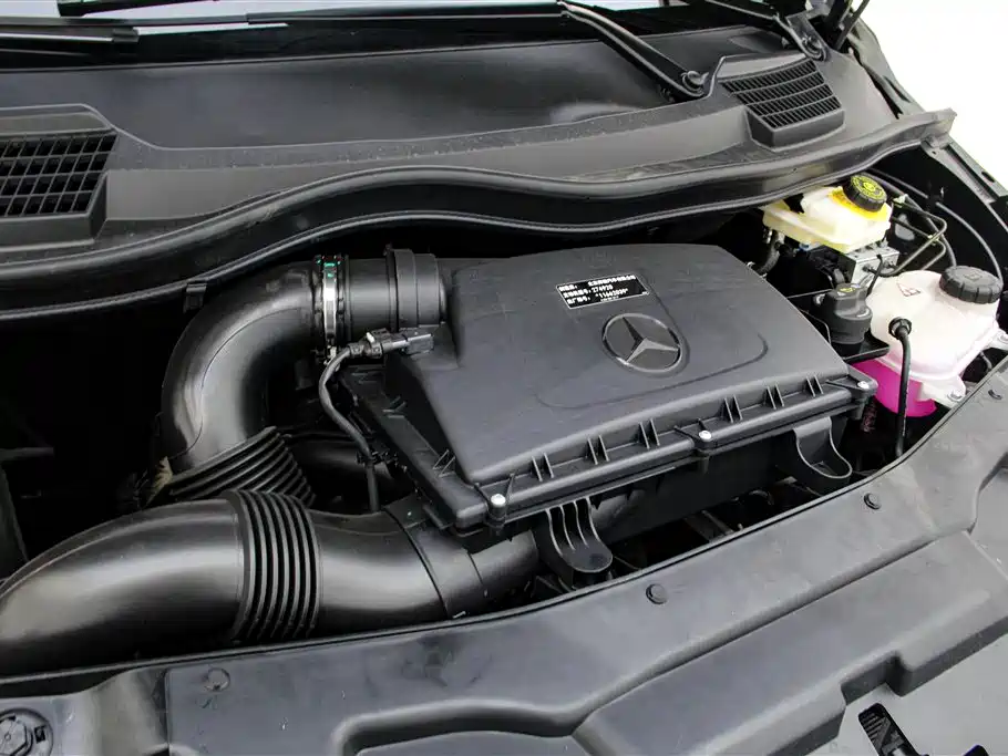 Mercedes-Benz Mercedes-Benz Vito 2023 2.0T Elite Edition 7-Seater 2024 - thumbnail 8
