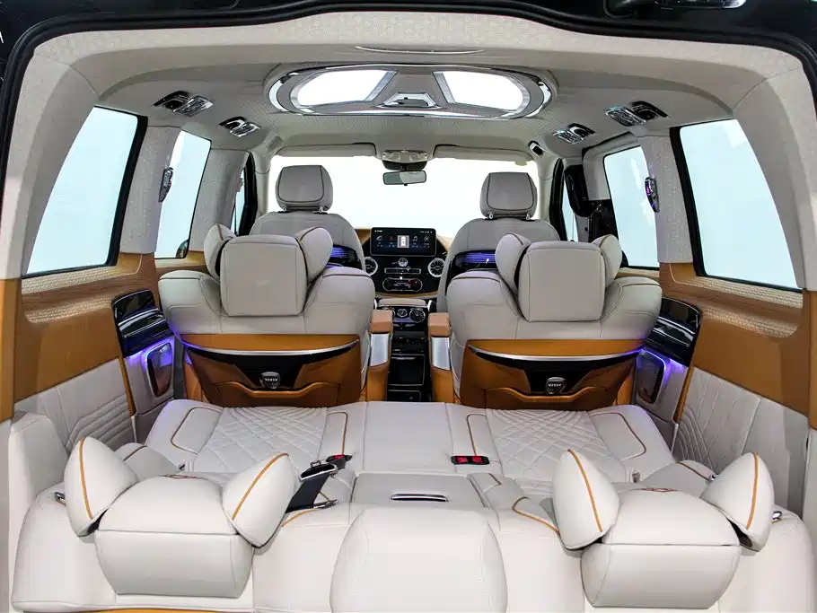 Mercedes-Benz Mercedes-Benz Vito 2023 2.0T Elite Edition 7-Seater 2024 - thumbnail 20