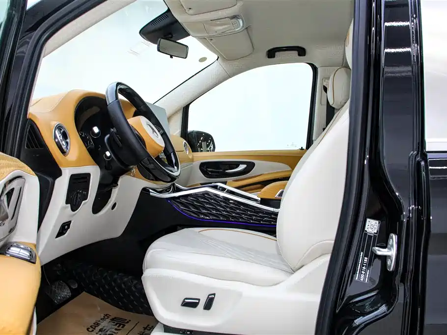 Mercedes-Benz Mercedes-Benz Vito 2023 2.0T Elite Edition 7-Seater 2024 - thumbnail 22