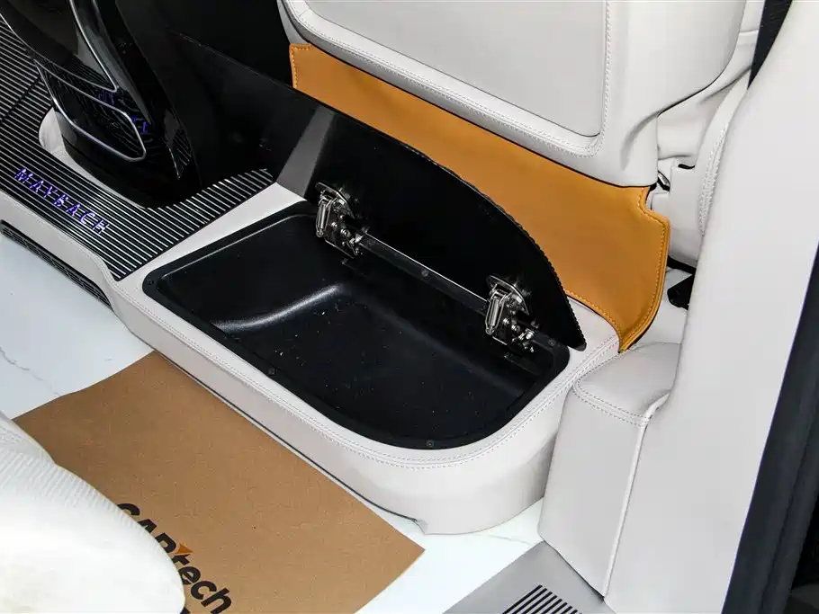 Mercedes-Benz Mercedes-Benz Vito 2023 2.0T Elite Edition 7-Seater 2024 - thumbnail 29