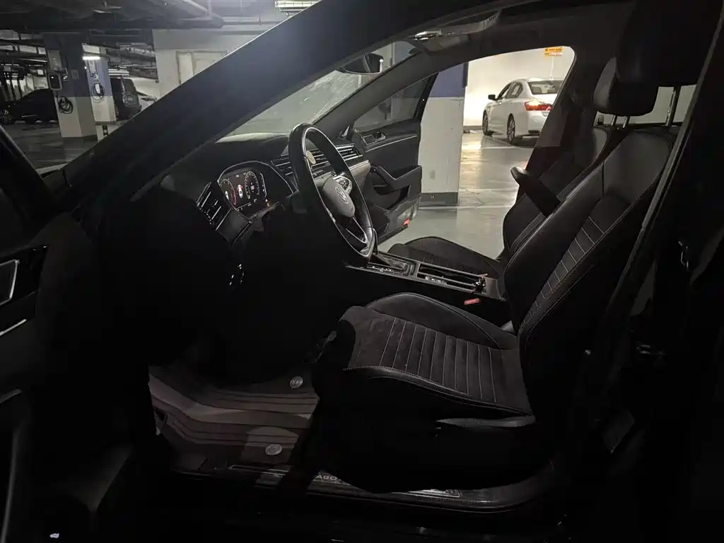 Volkswagen Magotan 2020 380TSI DSG Luxury 2021 - thumbnail 6