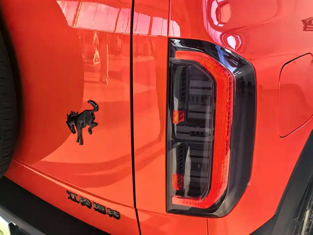 Ford Ford Bronco 2026 Long Beach Extended Range Edition 2025 - thumbnail 6
