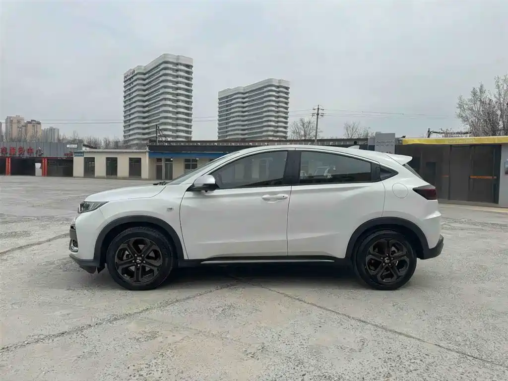 Honda Honda XR-V 2021 220TURBO CVT Comfort Edition 2022 - thumbnail 6