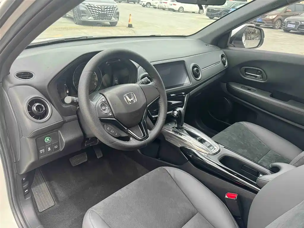 Honda Honda XR-V 2021 220TURBO CVT Comfort Edition 2022 - thumbnail 12