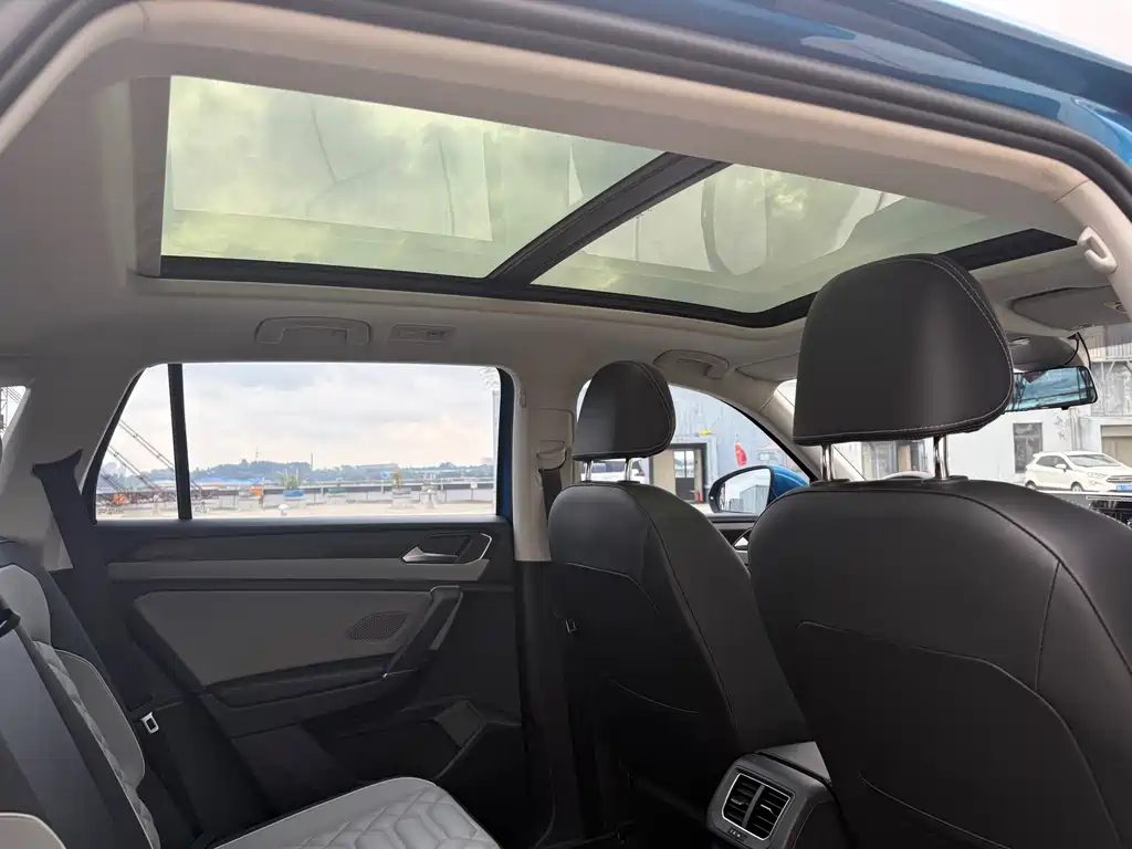 Volkswagen Tayron GTE Plug-in Hybrid 2023 280TSI Luxury Plus Advanced Edition 2022 - thumbnail 26