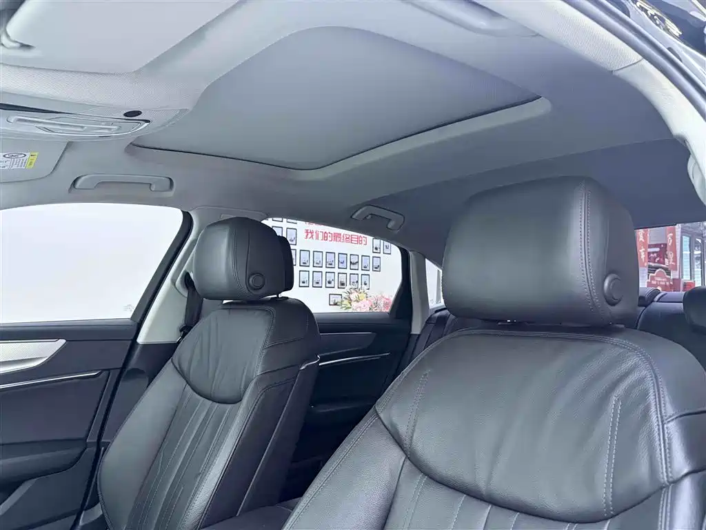 Audi Audi A6L 2019 40 TFSI Luxury Elegant 2019 - thumbnail 27