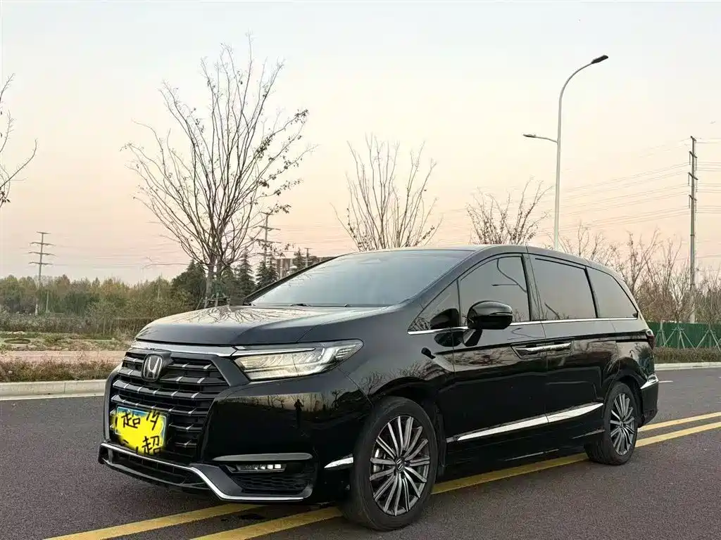 Honda Honda Elysion 2024 2.0L e:HEV Luxury 2024 - thumbnail 2