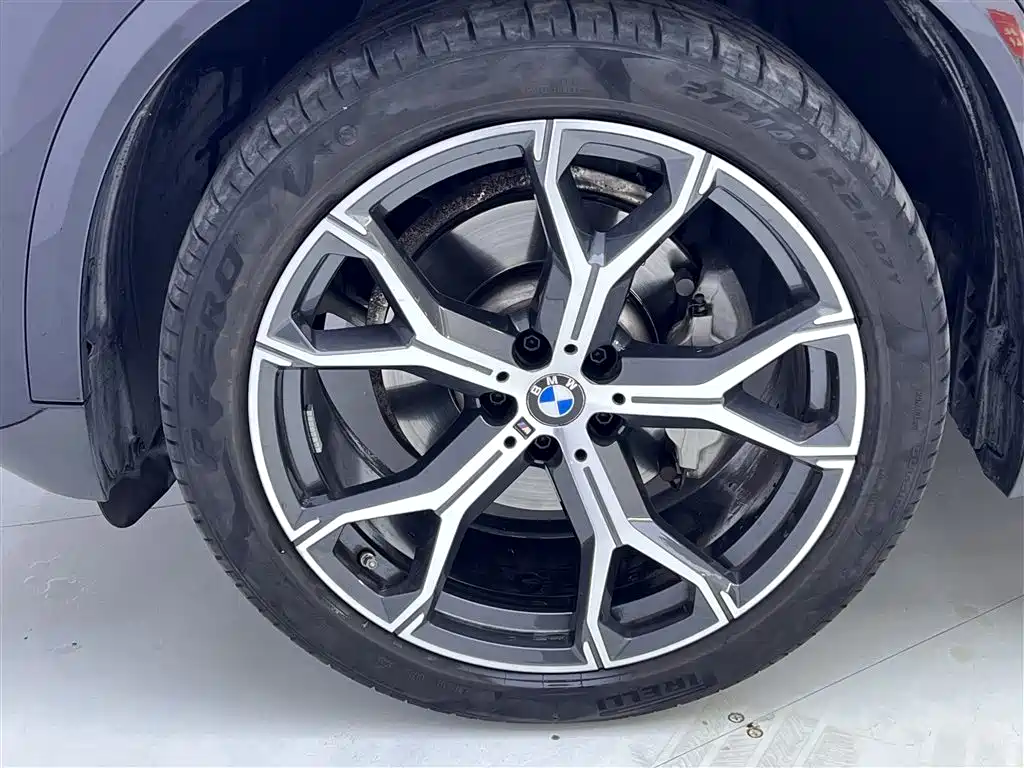 BMW BMW X5 2023 xDrive 30Li M Sport Package 2024 - thumbnail 11