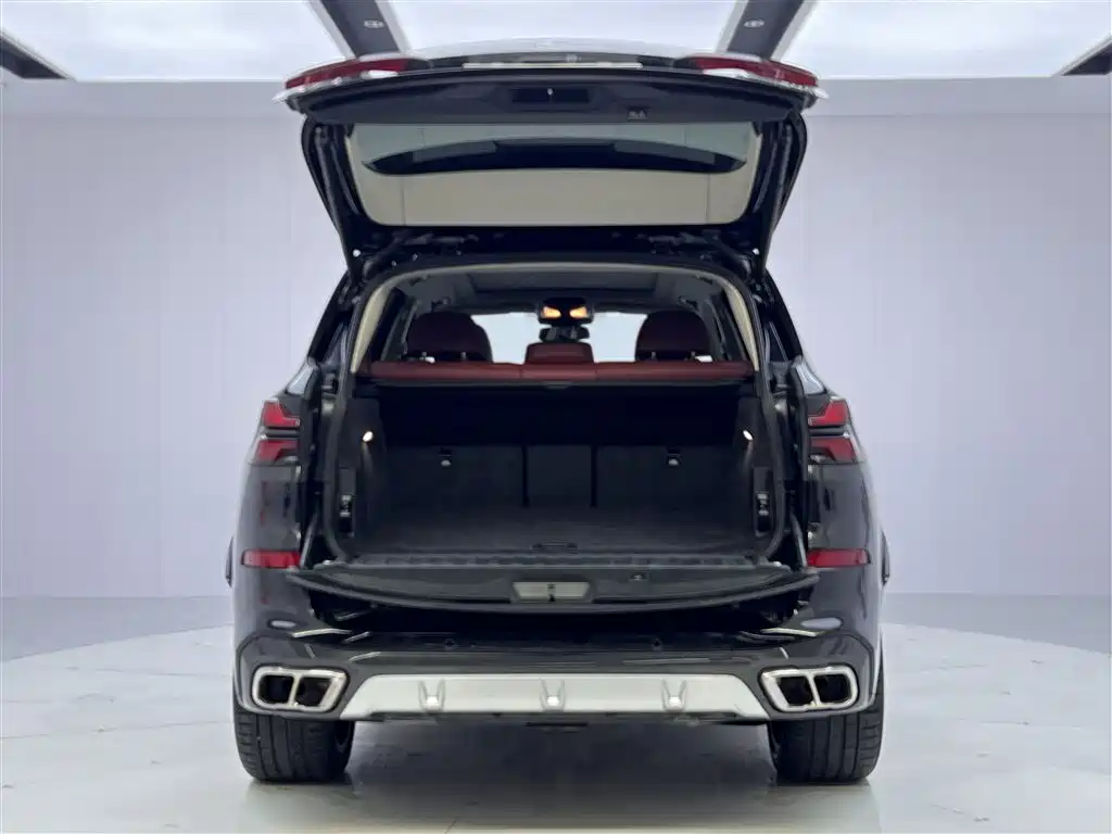 BMW BMW X5 2023 xDrive 30Li M Sport Package 2024 - thumbnail 13