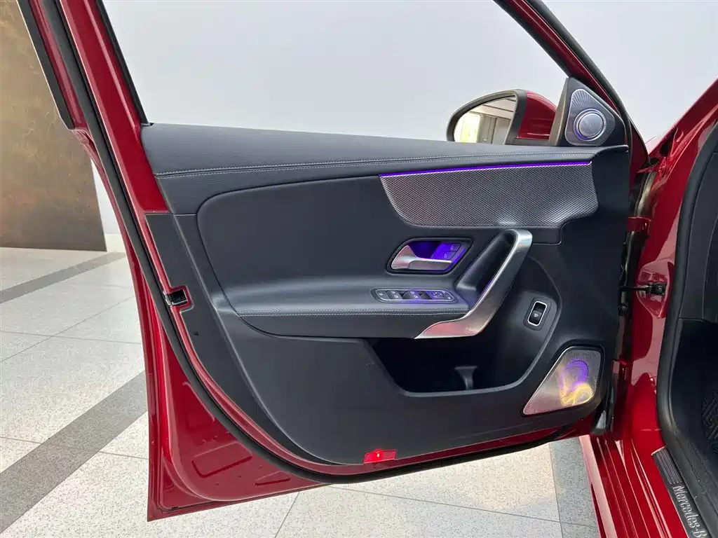 Mercedes-Benz Mercedes-Benz A-Class 2022 A 180 L 2022 - thumbnail 9