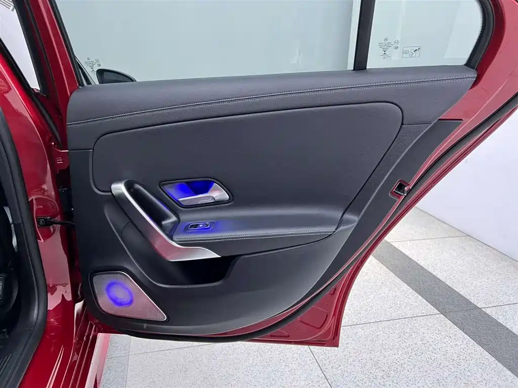 Mercedes-Benz Mercedes-Benz A-Class 2022 A 180 L 2022 - thumbnail 18