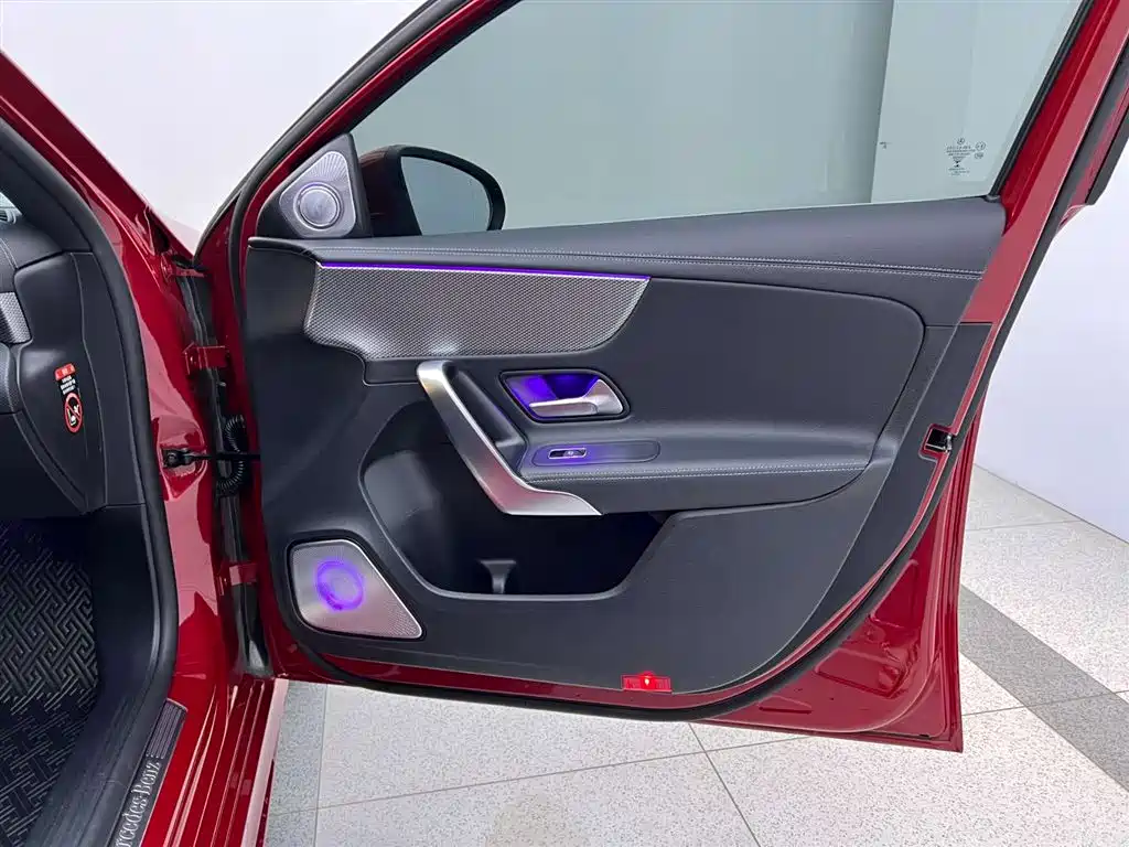 Mercedes-Benz Mercedes-Benz A-Class 2022 A 180 L 2022 - thumbnail 19
