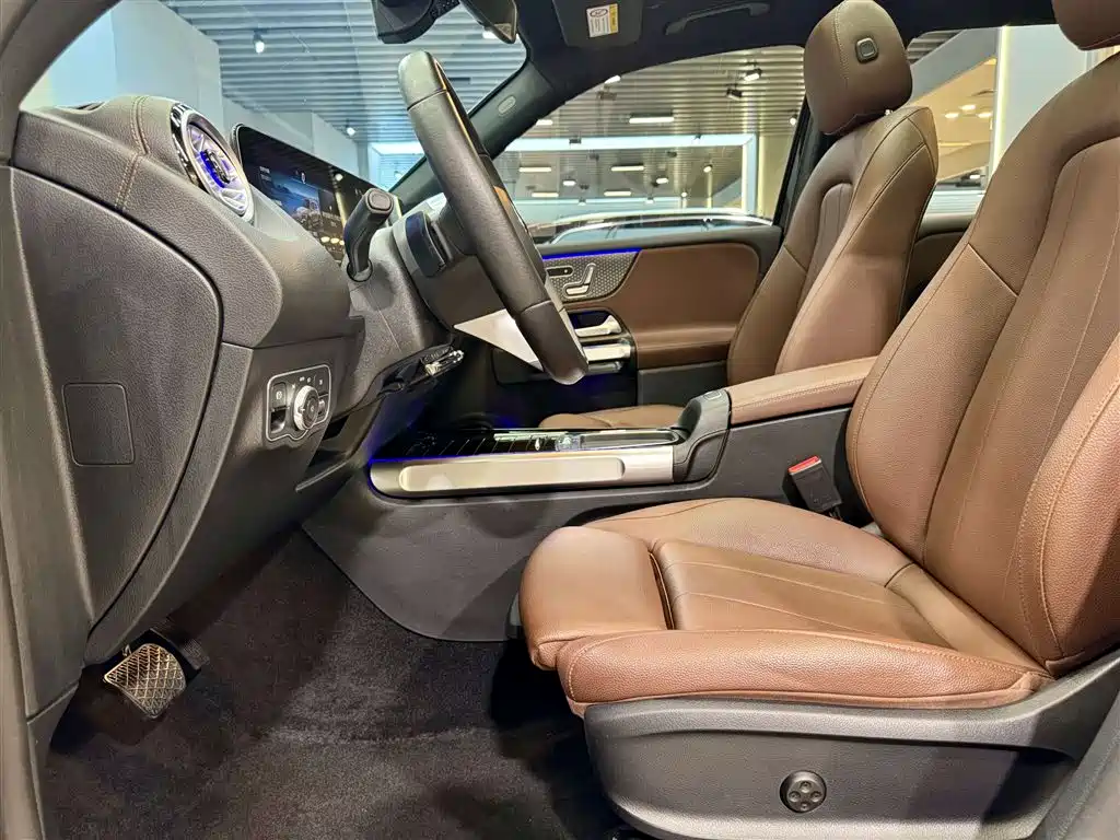 Mercedes-Benz Mercedes-Benz GLB 2024 GLB 220 Fashion Edition 2024 - thumbnail 19