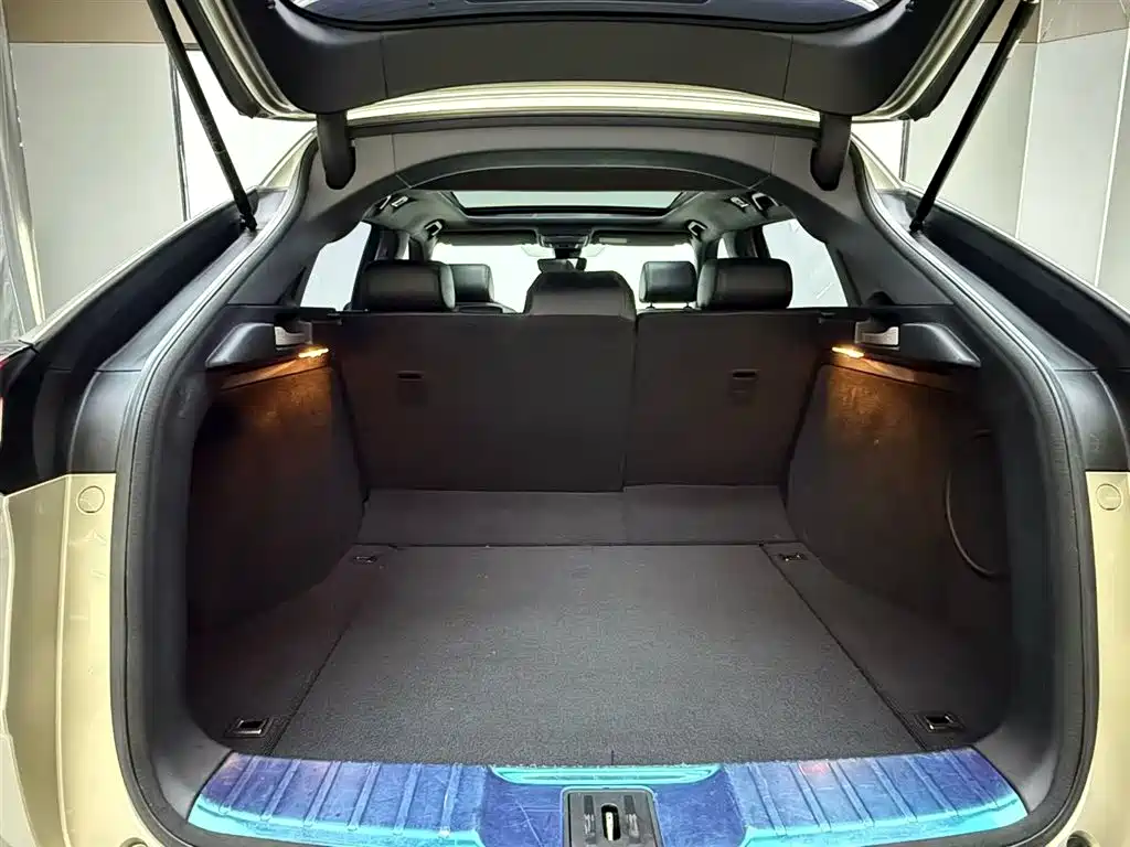 Honda Honda UR-V 2018 - thumbnail 5