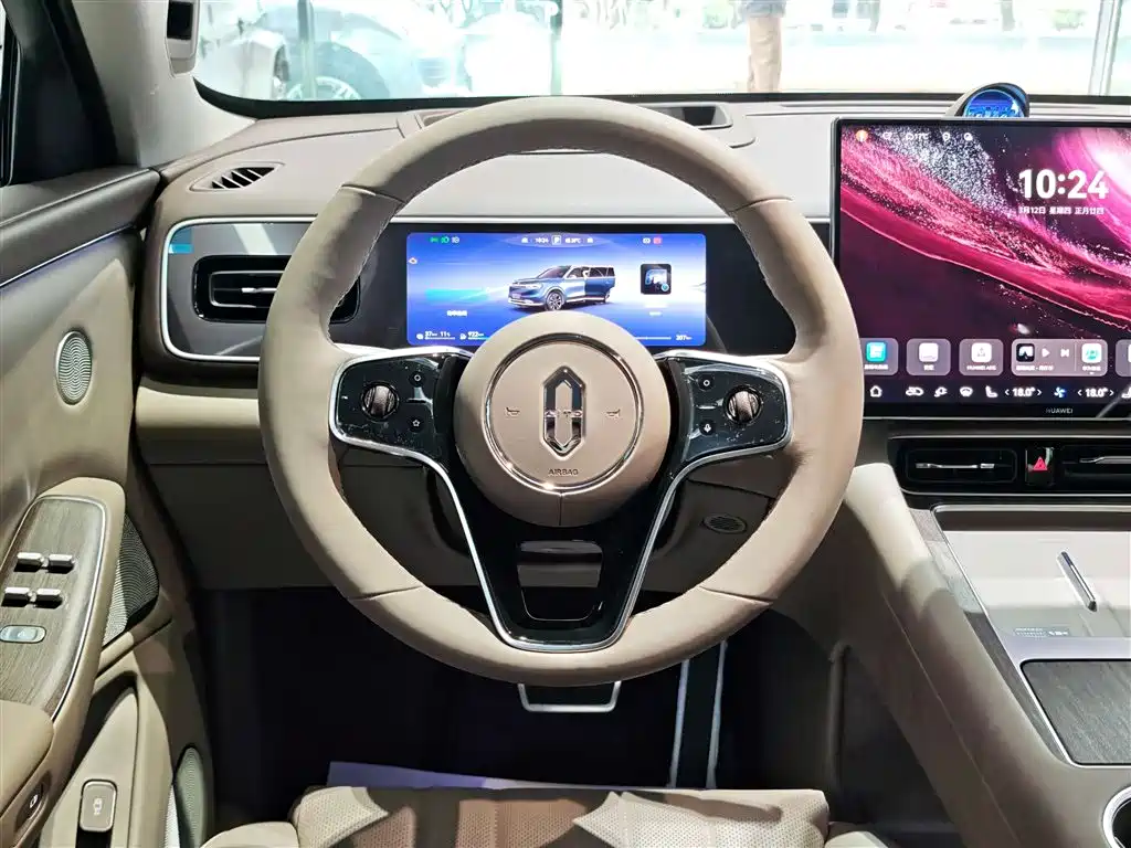 AITO AITO M7 2026 EREV Max AWD 6-Seater (192-Line LiDAR) 2025 - thumbnail 14