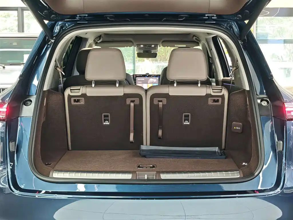 AITO AITO M7 2026 EREV Max AWD 6-Seater (192-Line LiDAR) 2025 - thumbnail 23