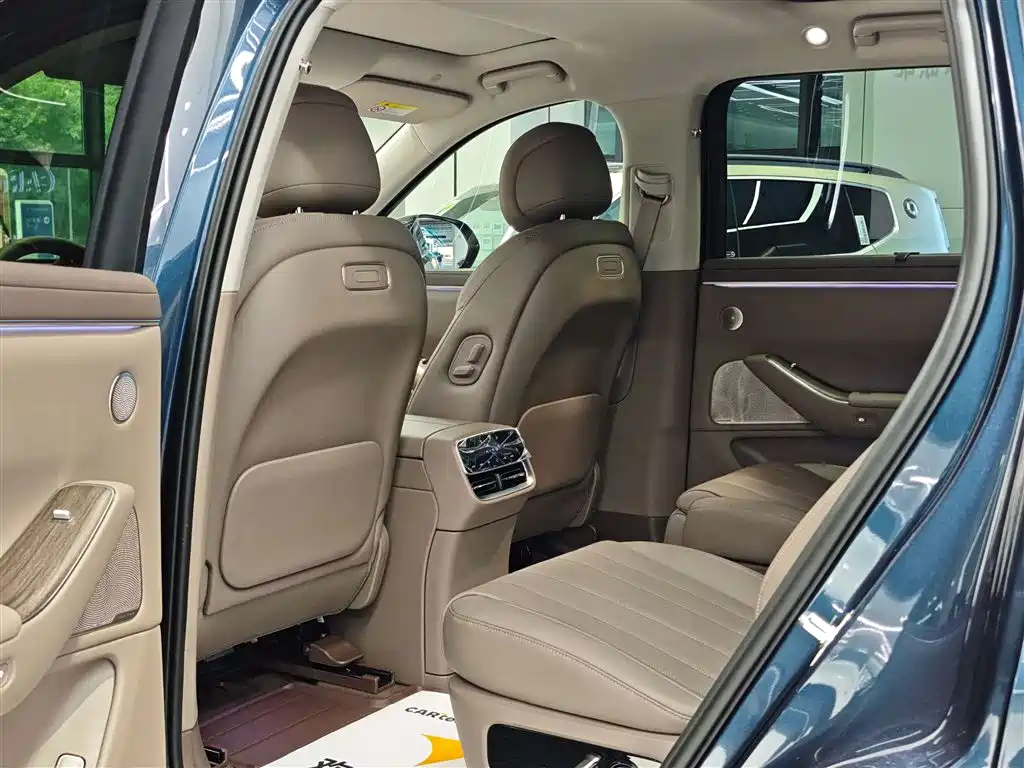 AITO AITO M7 2026 EREV Max AWD 6-Seater (192-Line LiDAR) 2025 - thumbnail 26