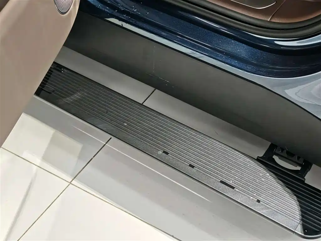 AITO AITO M7 2026 EREV Max AWD 6-Seater (192-Line LiDAR) 2025 - thumbnail 28