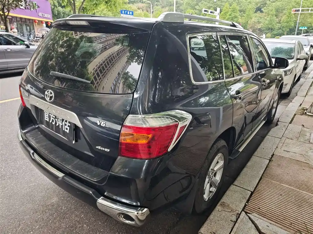 Toyota 2009 Toyota Highlander 3.5L 4WD 7-Seater Elite Edition 2011 - thumbnail 4