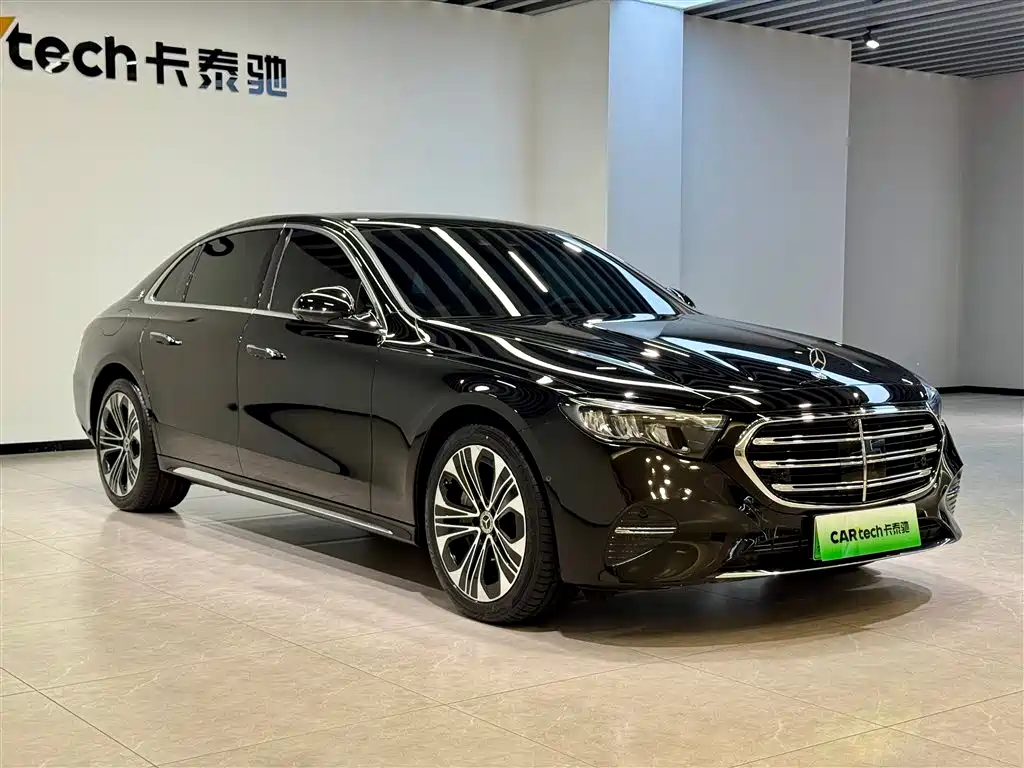 Mercedes-Benz Mercedes-Benz E-Class 2024 E 350 e L Plug-in Hybrid Sedan 2025 - thumbnail 2