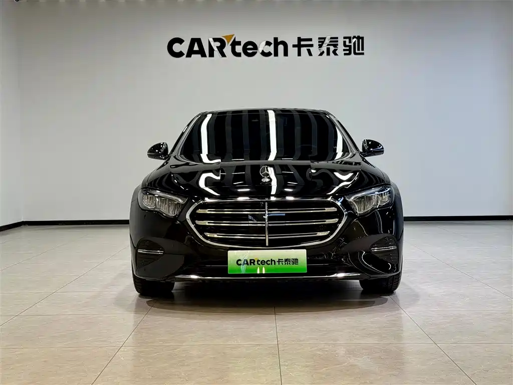 Mercedes-Benz Mercedes-Benz E-Class 2024 E 350 e L Plug-in Hybrid Sedan 2025 - thumbnail 3