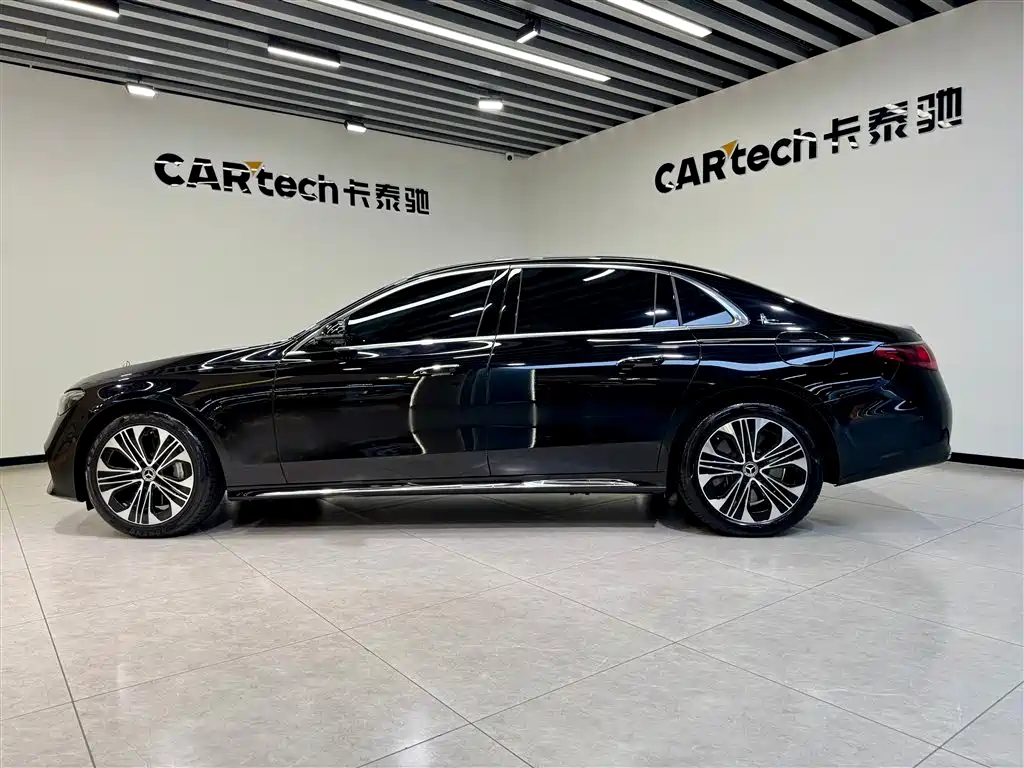 Mercedes-Benz Mercedes-Benz E-Class 2024 E 350 e L Plug-in Hybrid Sedan 2025 - thumbnail 7