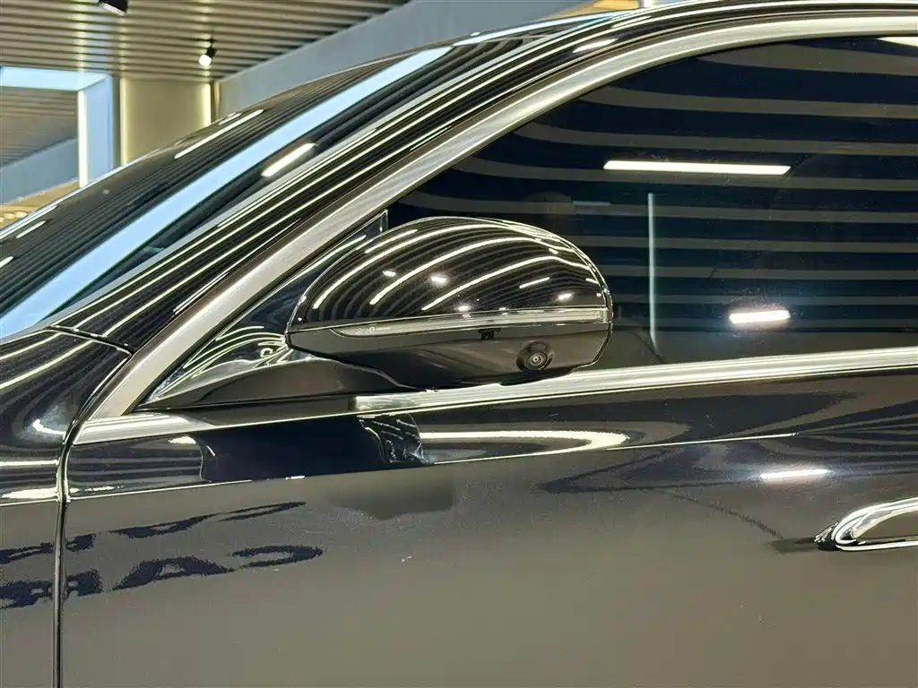 Mercedes-Benz Mercedes-Benz E-Class 2024 E 350 e L Plug-in Hybrid Sedan 2025 - thumbnail 13