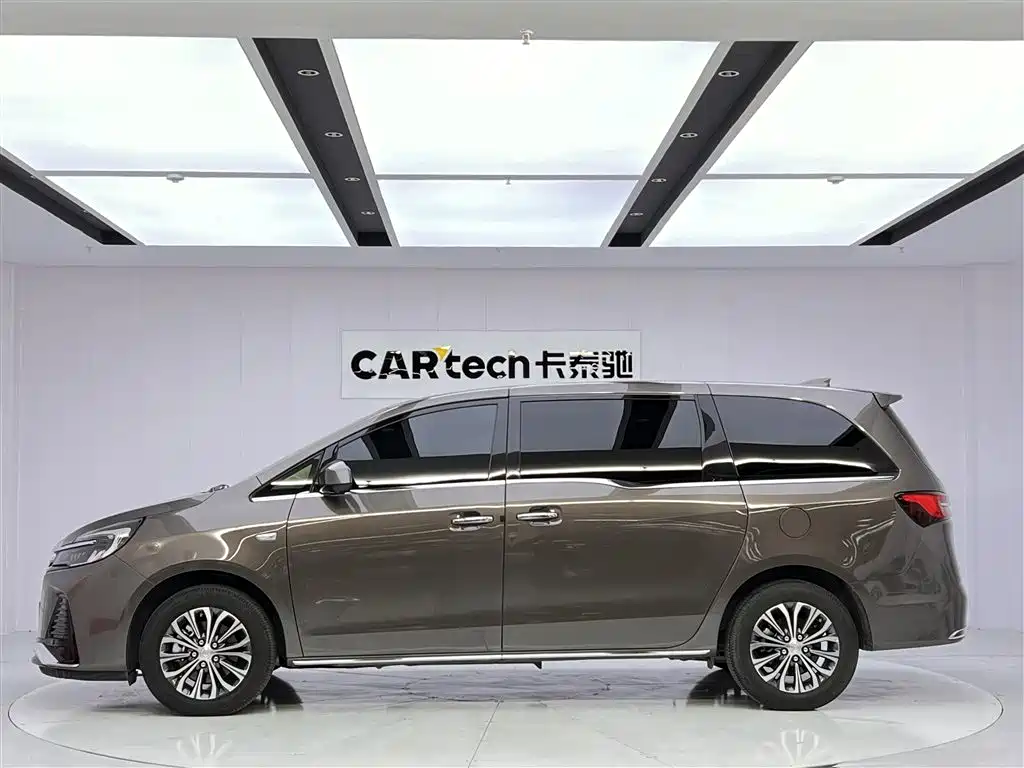 Buick Buick GL8 2023 Facelift Land Business Class Luxury 2025 - thumbnail 8