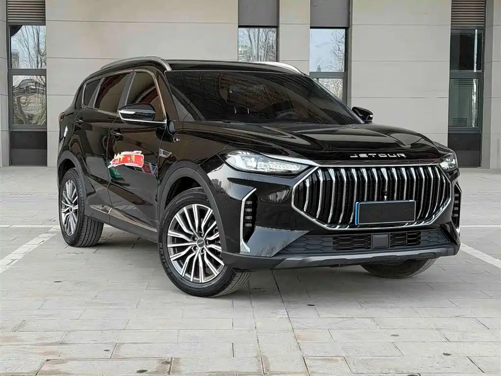 Jetour Jetour X70 PLUS 2023 1.5T DCT Brave PLUS 5-Seater 2024 - thumbnail 3