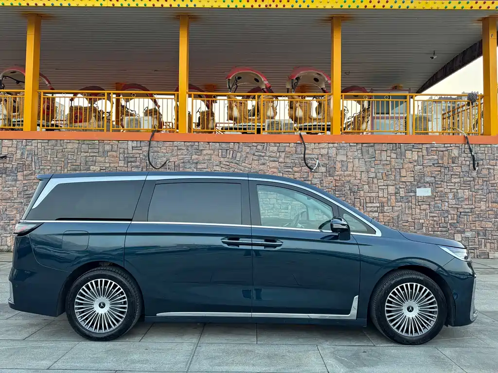 Voyah Auto Voyah Dreamer 2025 PHEV AWD Excellence Kunpeng Edition 2025 - thumbnail 3