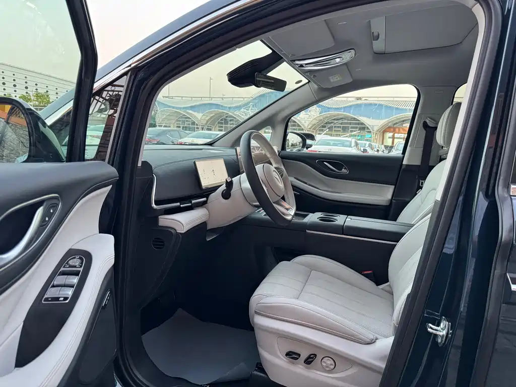 Voyah Auto Voyah Dreamer 2025 PHEV AWD Excellence Kunpeng Edition 2025 - thumbnail 7