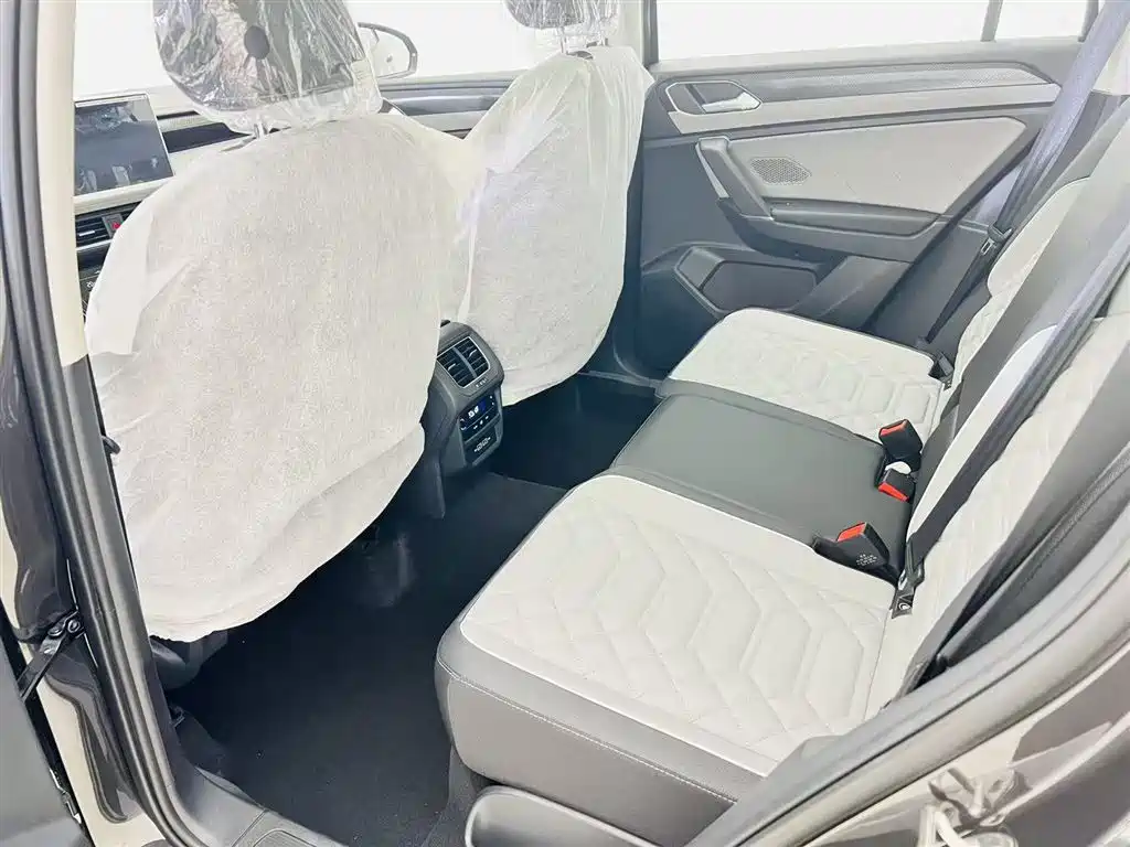 Volkswagen Volkswagen Tayron 2026 30 Million Units Special Edition 300TSI 2026 - thumbnail 13