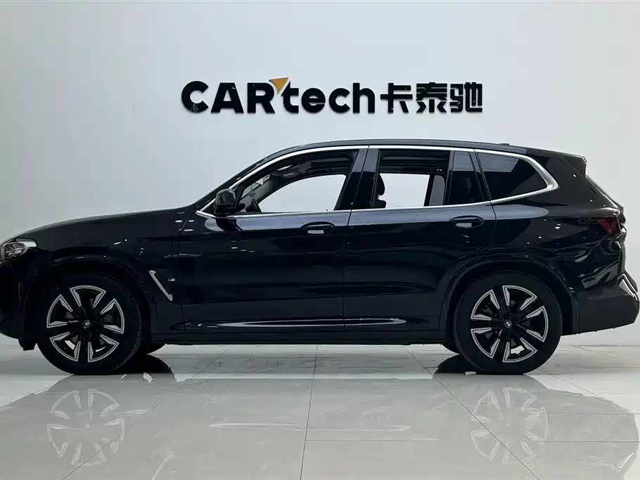 BMW BMW iX3 2022 Leading Edition 2023 - thumbnail 6