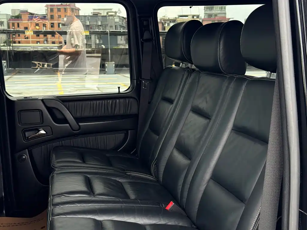 Mercedes-Benz Mercedes-Benz G-Class 2009 G 55 AMG 2010 - thumbnail 18