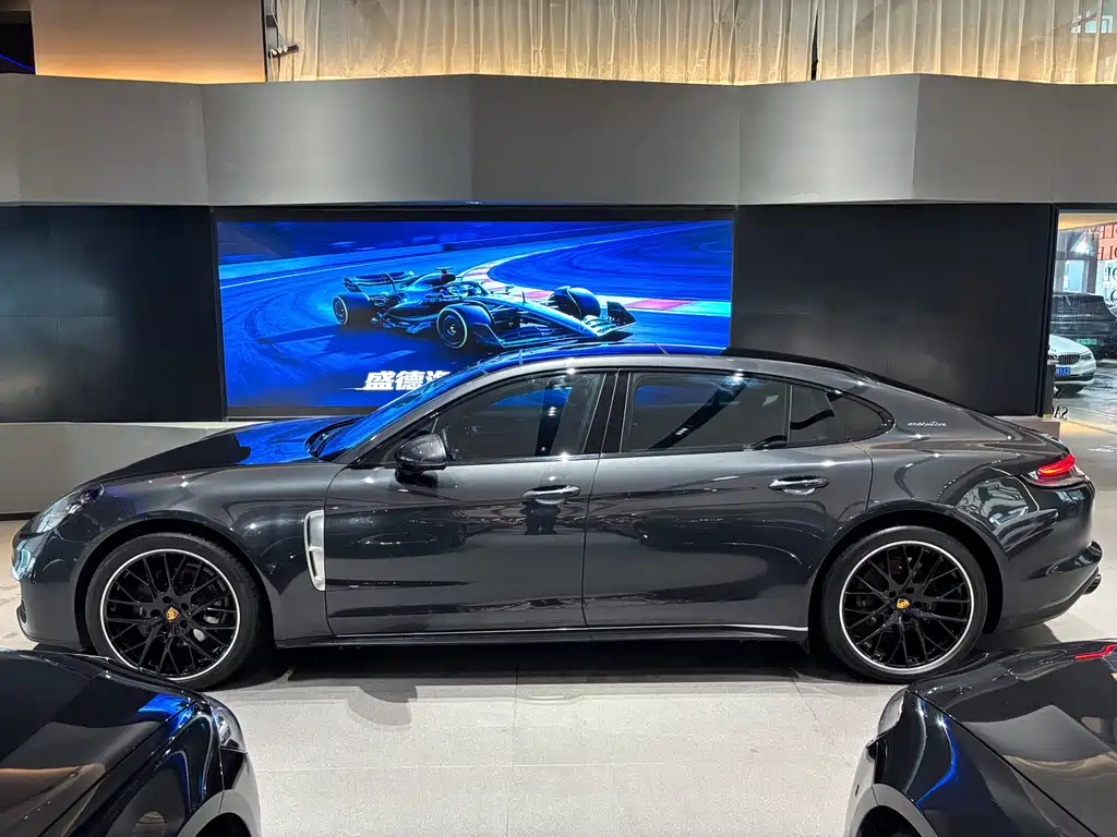 Porsche Porsche Panamera 2023 Executive LWB 2.9T 2023 - thumbnail 3