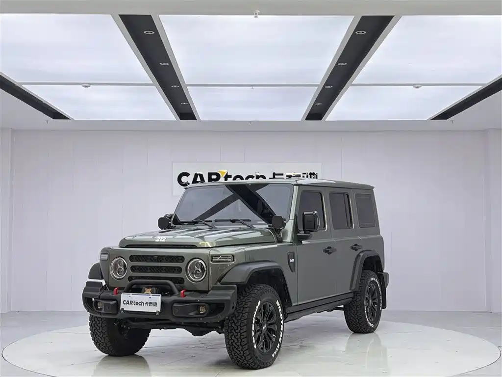212 212 T01 2024 2.0T Mechanic Edition 2024