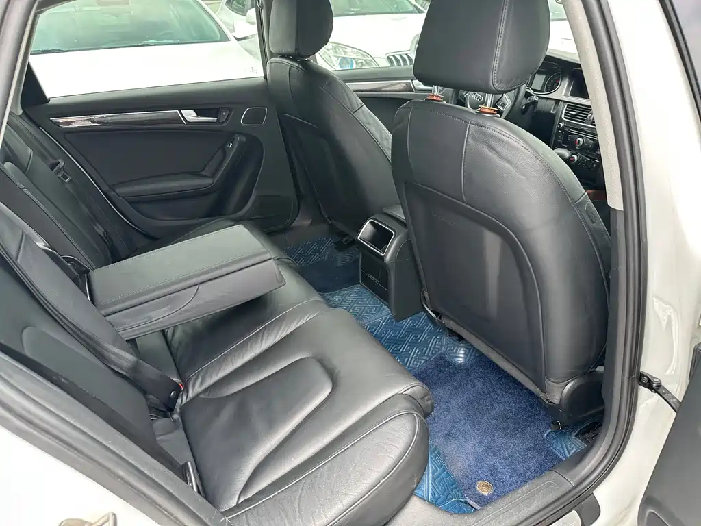 Audi Audi A4L 2013 35 TFSI Automatic Comfort 2014 - thumbnail 7