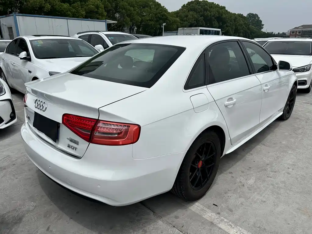 Audi Audi A4L 2013 35 TFSI Automatic Comfort 2014 - thumbnail 11