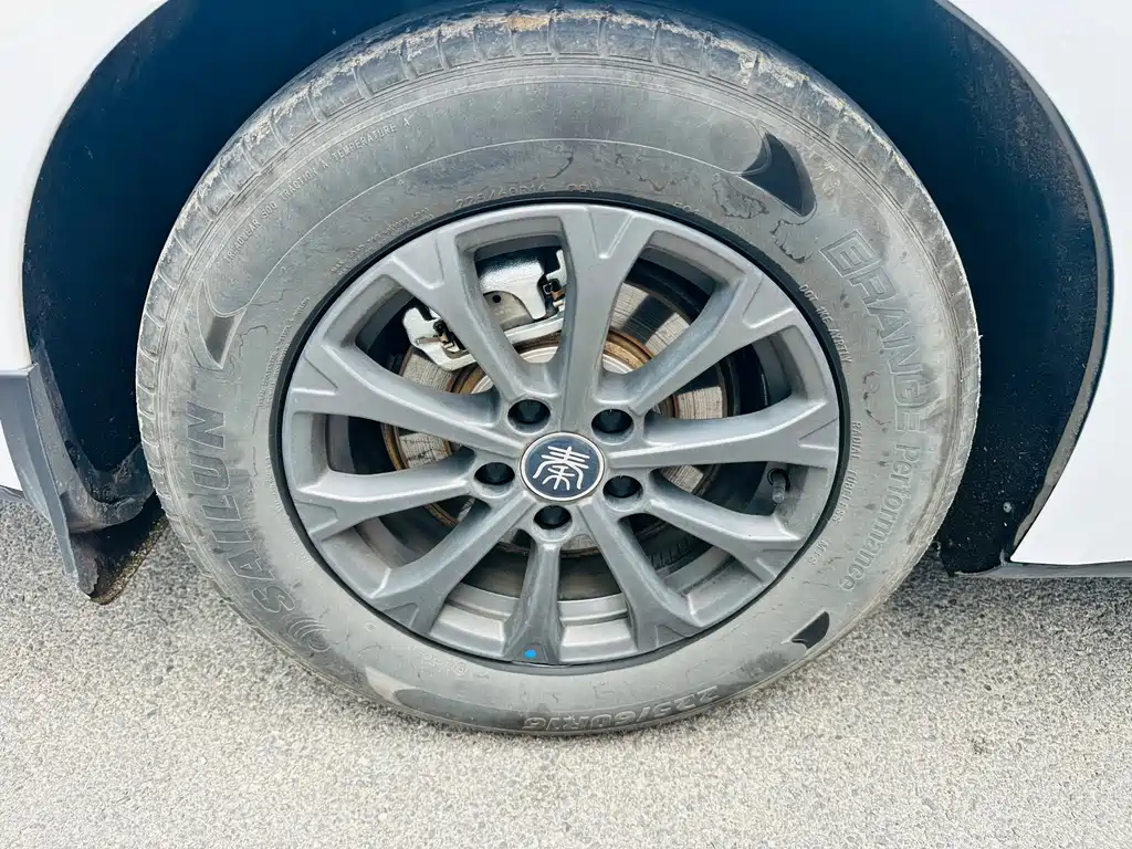 BYD BYD Qin L 2024 DM-i 80KM Leading Edition 2024 - thumbnail 22