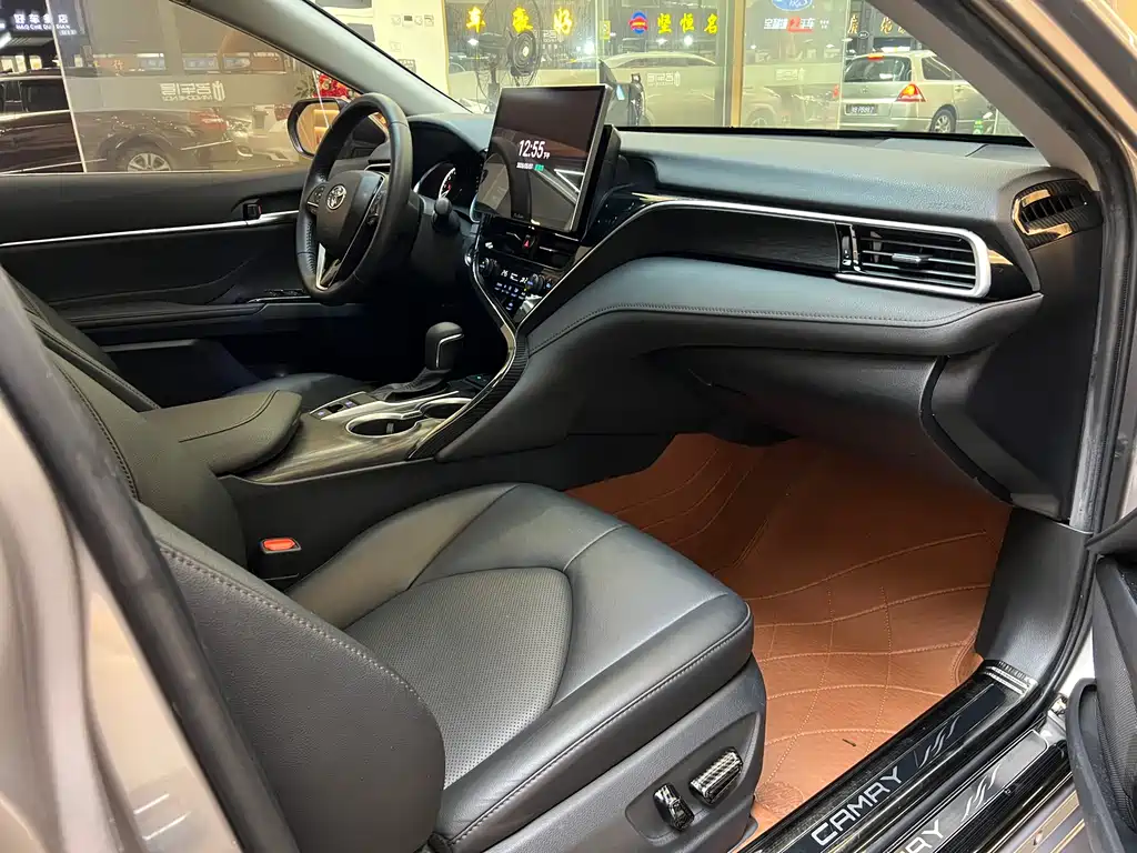 Toyota Camry 2021 2.0G Luxury Edition 2022 - thumbnail 11