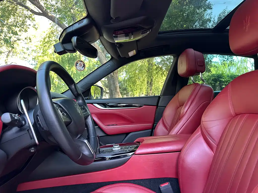Maserati Maserati Levante 2016 3.0T Standard 2017 - thumbnail 16