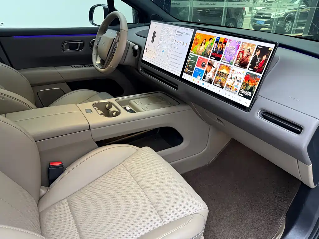 Li Auto Li Auto i6 2025 AWD Standard Edition 2026 - thumbnail 15