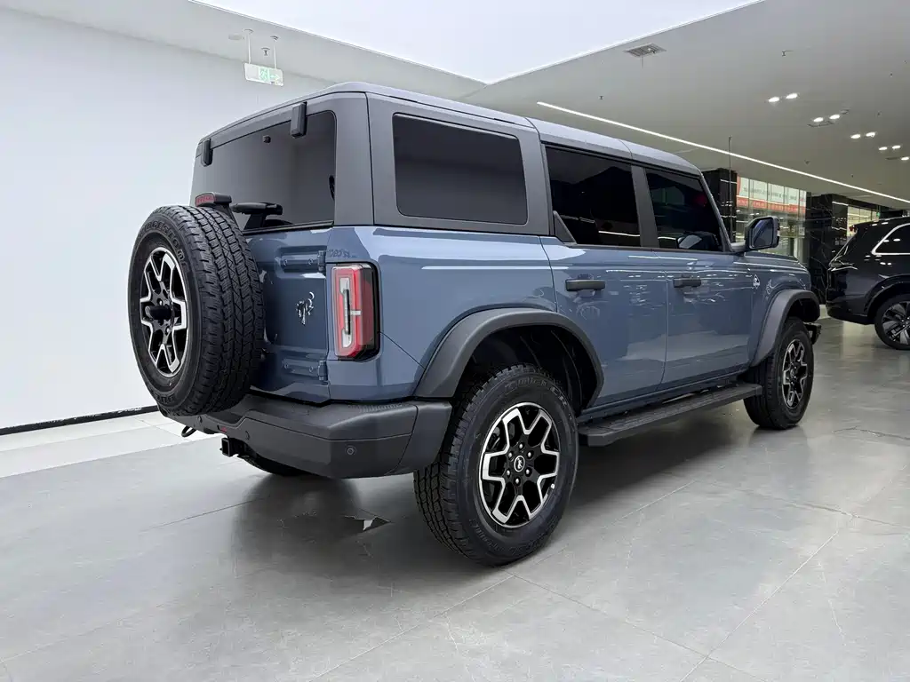 Ford 2024 Ford Bronco 2.3T Big Bend 2025 - thumbnail 3