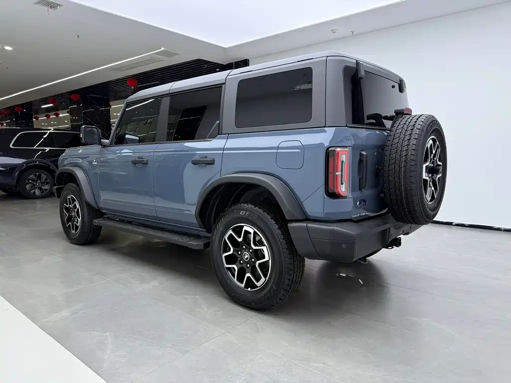 Ford 2024 Ford Bronco 2.3T Big Bend 2025 - thumbnail 4